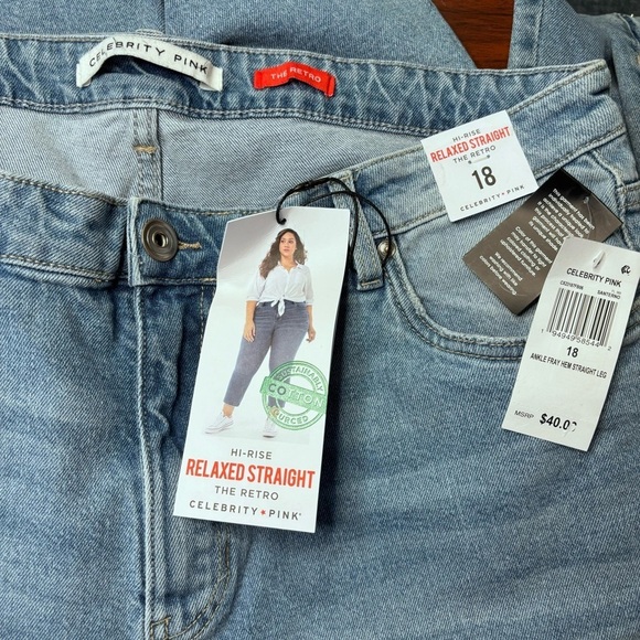 CELEBRITY PINK Plus Size High-Rise Straight-Leg Distressed Ankle Jeans NWT - Picture 6 of 9